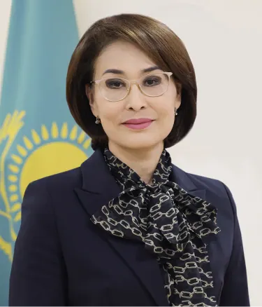Акмарал Альназарова