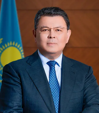 Канат Бозумбаев