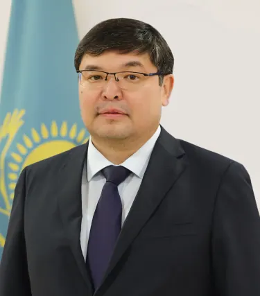 Мади Такиев
